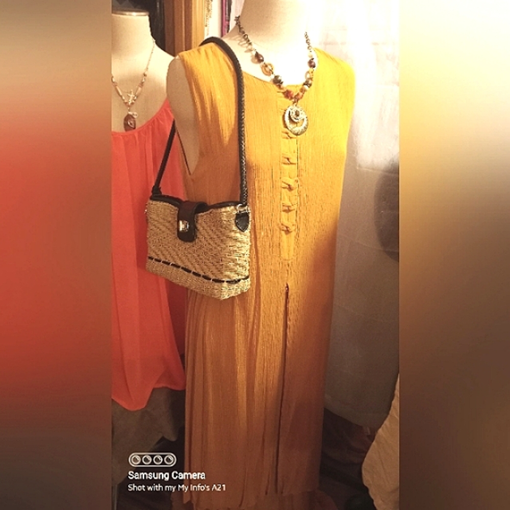 Sabrina Shane Ca.  Mustard color Maxi Dress.only   Purse& necklace not included.